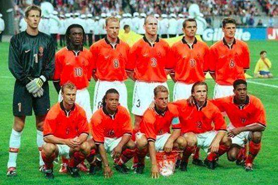 荷兰队阵容，1990年荷兰队阵容！