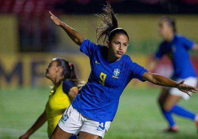 女足击败巴西夺冠，女足击败巴西夺冠 新闻！