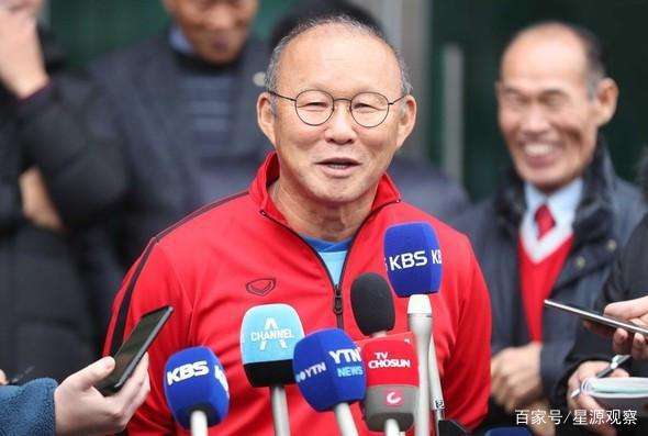 中国男足主教练，中国男足主教练佩兰！
