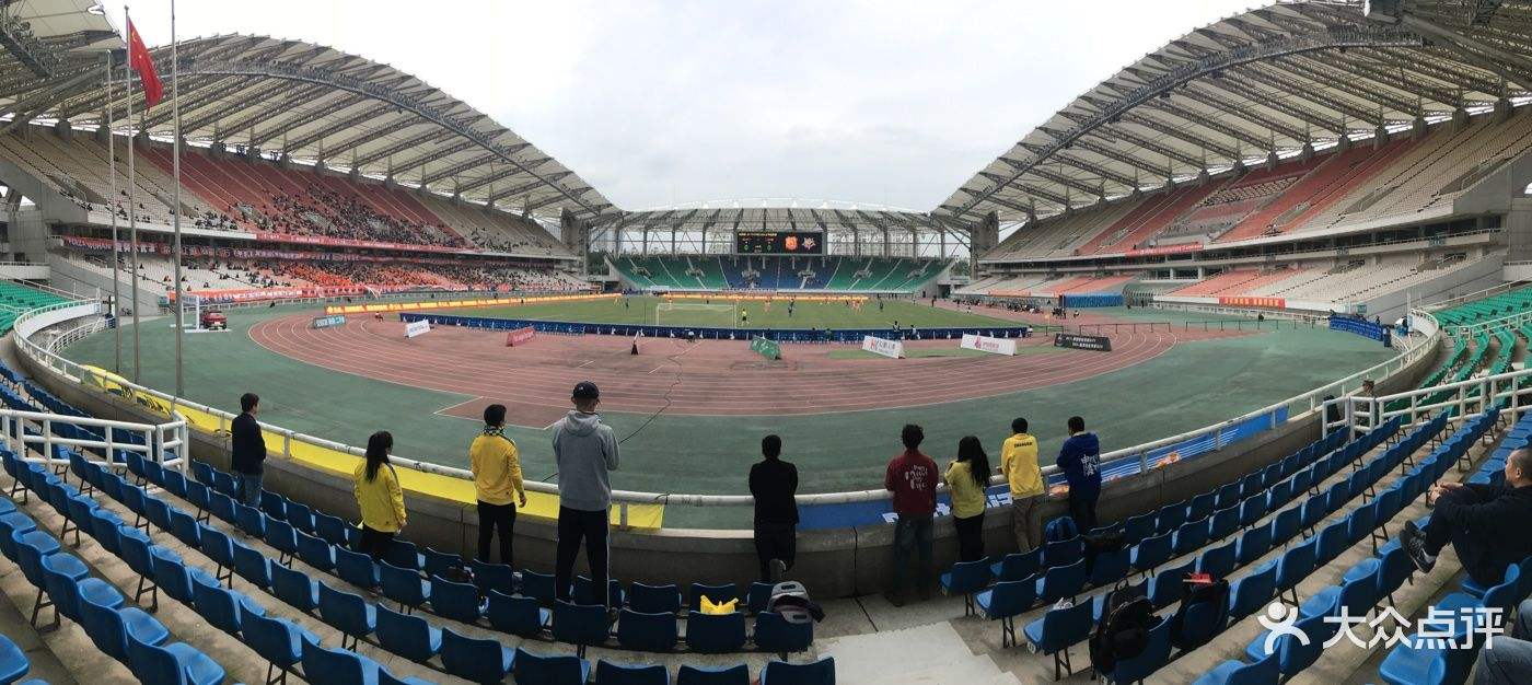 武汉体育中心体育场，武汉体育中心体育场演唱会座位图！