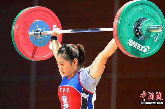 中华台北获得女子举重冠军，中国台北举重49公斤级女选手！