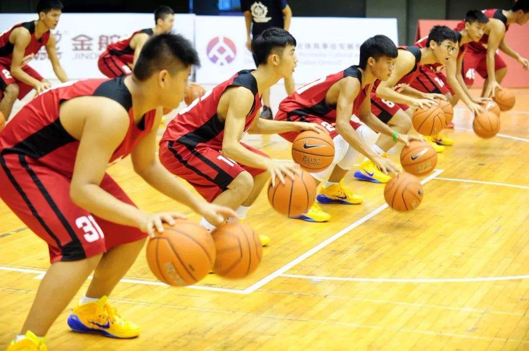 篮球赛事，篮球赛事直播中国队！