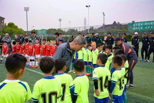 杭州绿城足球学校，杭州绿城足球学校地址！