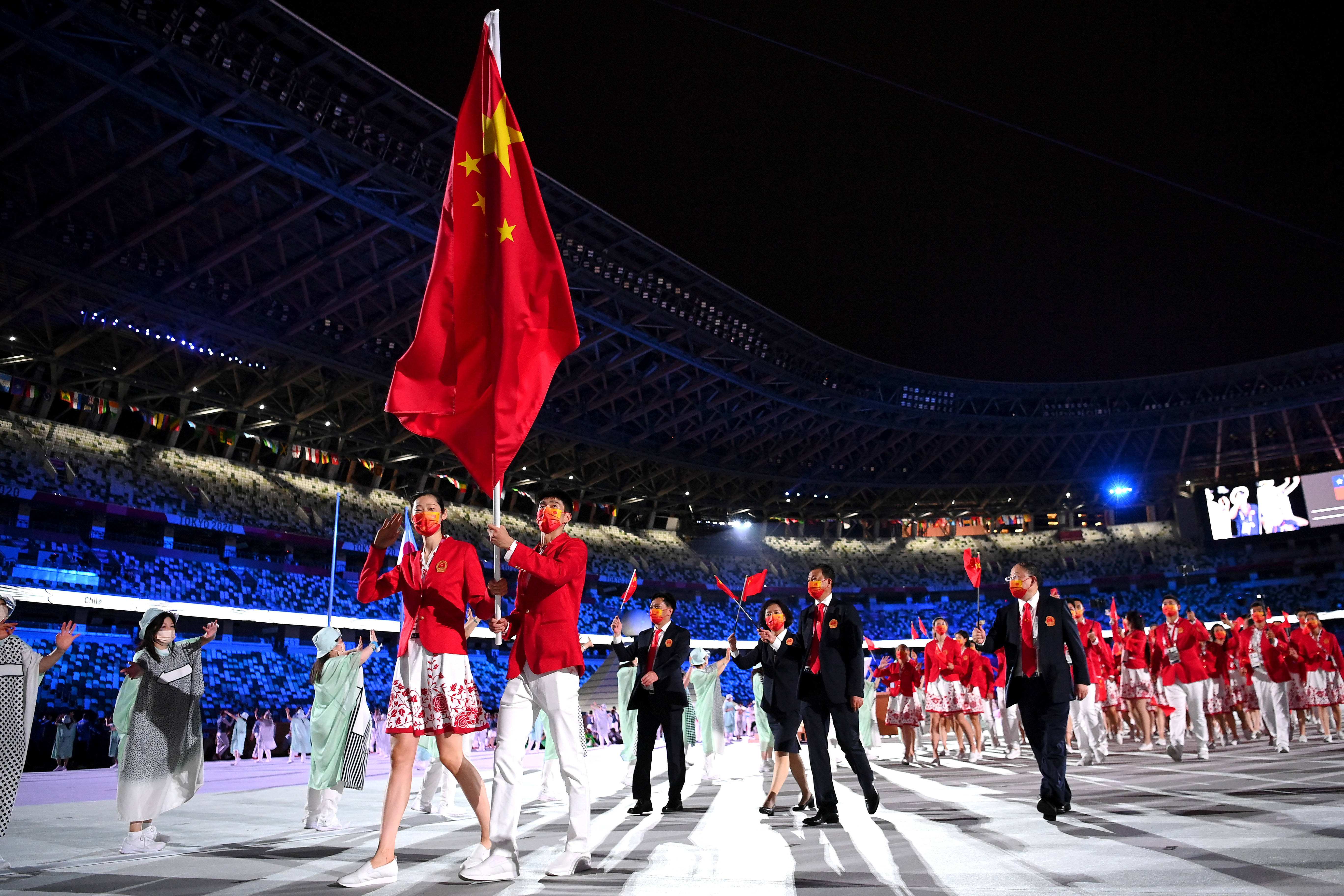 中国奥运代表团第二批成员抵达东京的简单介绍