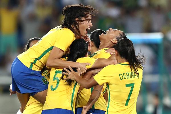 巴西女足，巴西女足对秘鲁！