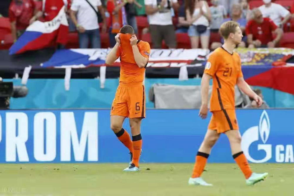 欧洲杯捷克20荷兰，2021欧洲杯荷兰vs捷克比分！