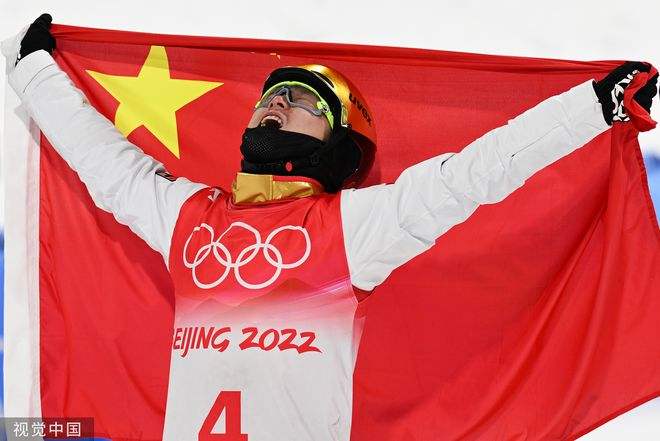 中国冬奥会奖牌，中国冬奥会奖牌零突破时间！
