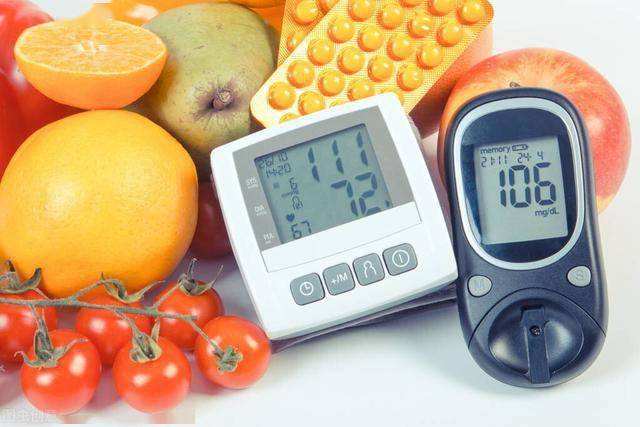 高血压七种食物千万不能碰，高血压七种食物千万不能碰蔬菜！