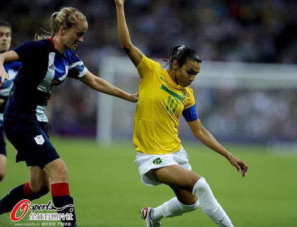 巴西女足，巴西女足杀入美洲杯决赛！