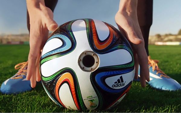 世界杯用球，世界杯用球为什么是阿迪达斯！
