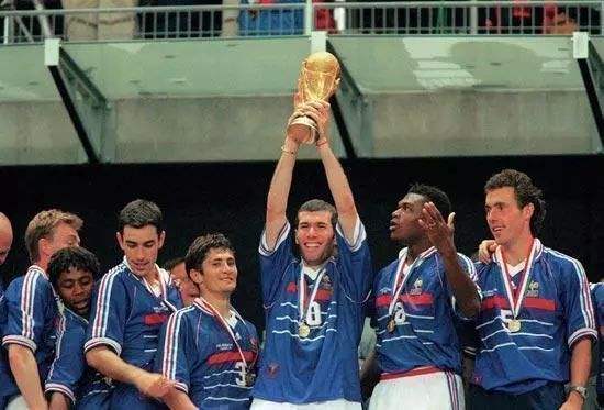 2006世界杯法国队，2006世界杯法国队小组赛！